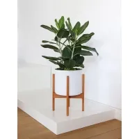Socle pour magasin, noir, sur mesure