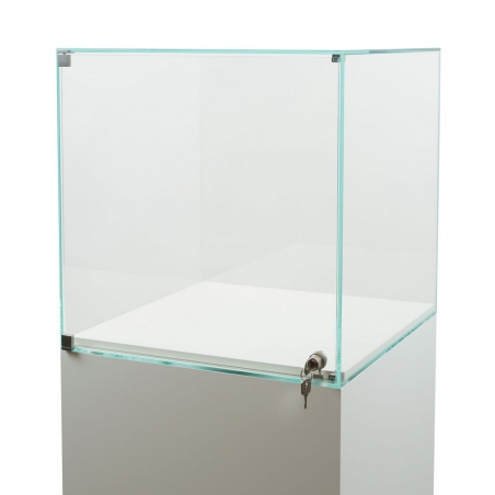 vitrine display