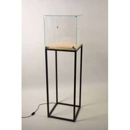 socle industrielle en acier