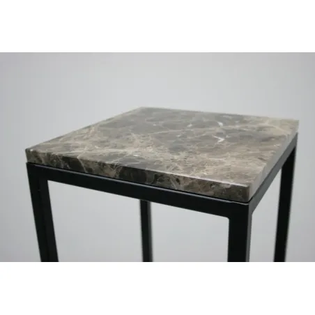 Socle industriel en acier