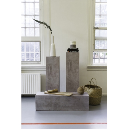 Dutch Design Display Concrete