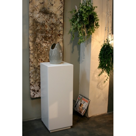 Socle-armoire 30 x 30 x 100 cm Socle-armoire 30 x 30 x 100 cm