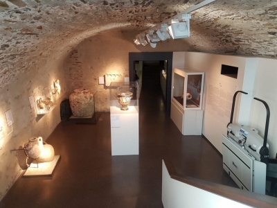 Nos vitrines murales dans le musée de Bastia en Corse